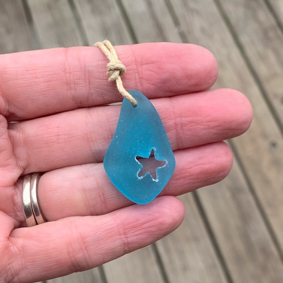 Carved Starfish Seaglass Necklace Extra Long - Picture 2 of 3